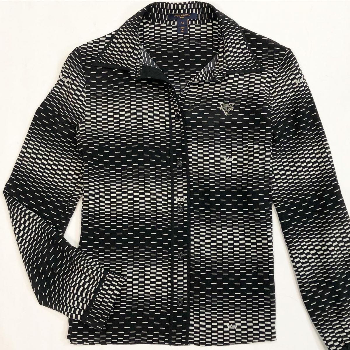 Блузка/шёлк/ LOUIS VUITTON  размер 34 цена 23 077 руб 