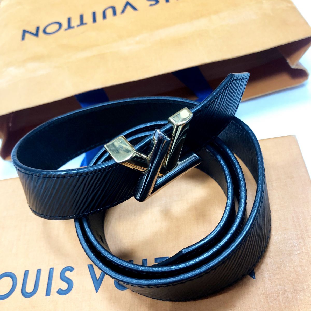 Ремень LOUIS VUITTON цена 23 484 руб
