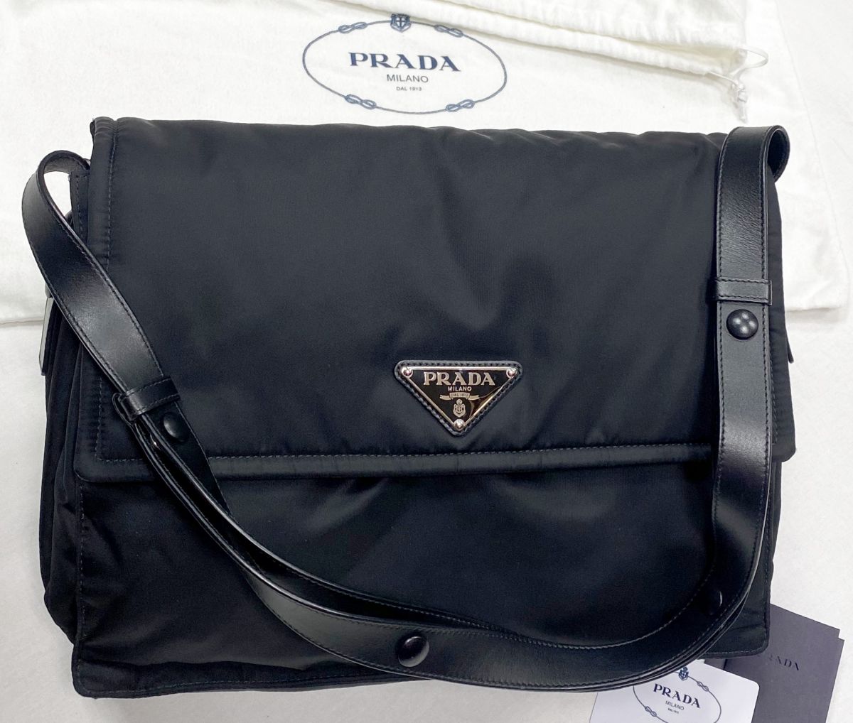 Сумка Prada размер 35/25 цена 78 275 руб 