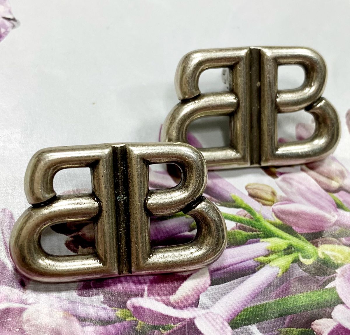 Серьги Balenciaga цена 10 959 руб