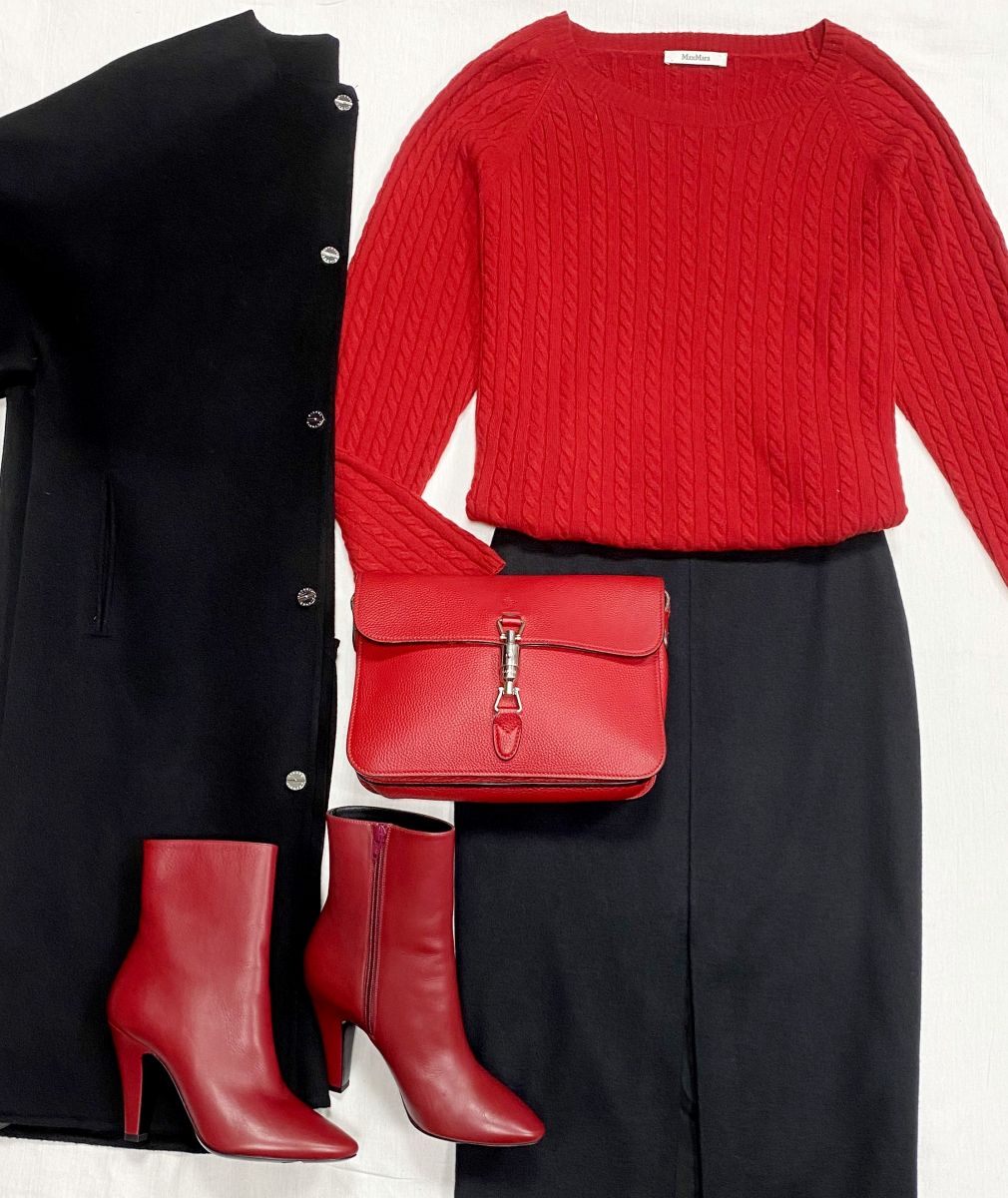 Кофта Max Mara размер 42 цена 7 828 руб
Юбка Max Mara размер 42 цена 7 828 руб
Ботильоны Saint Laurent размер 38 цена 15 655 руб
Сумка Gucci