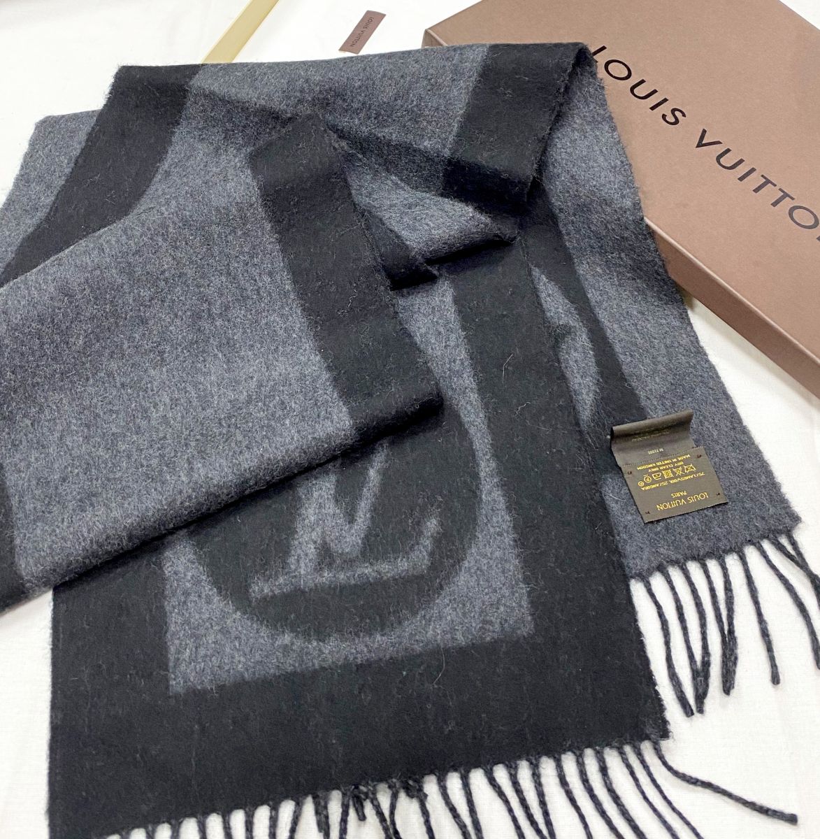 #mechtamen Шарф Louis Vuitton цена 31 310 руб