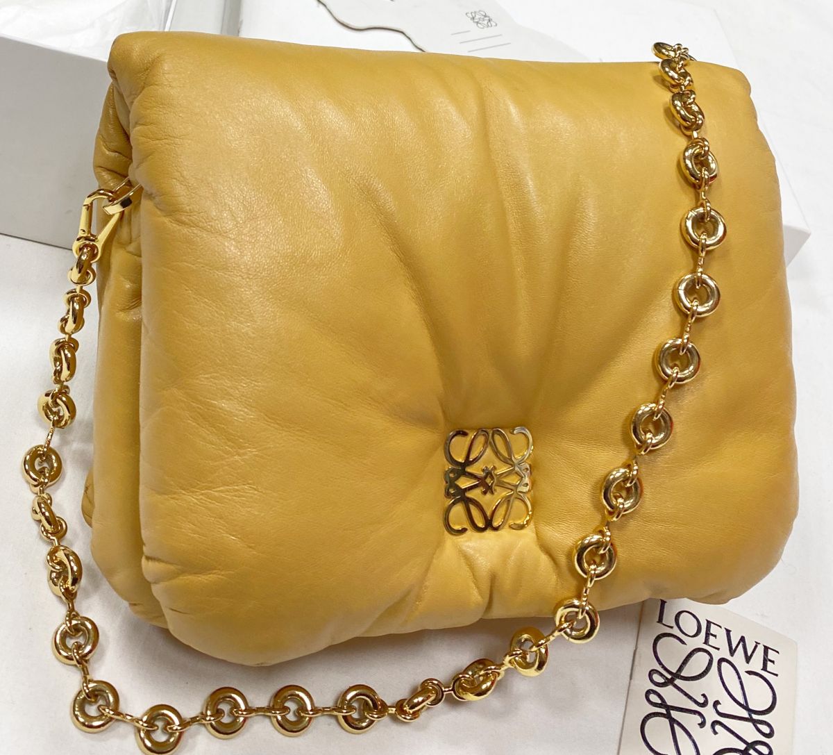 Сумка Loewe размер 23/17 цена 93 930 руб