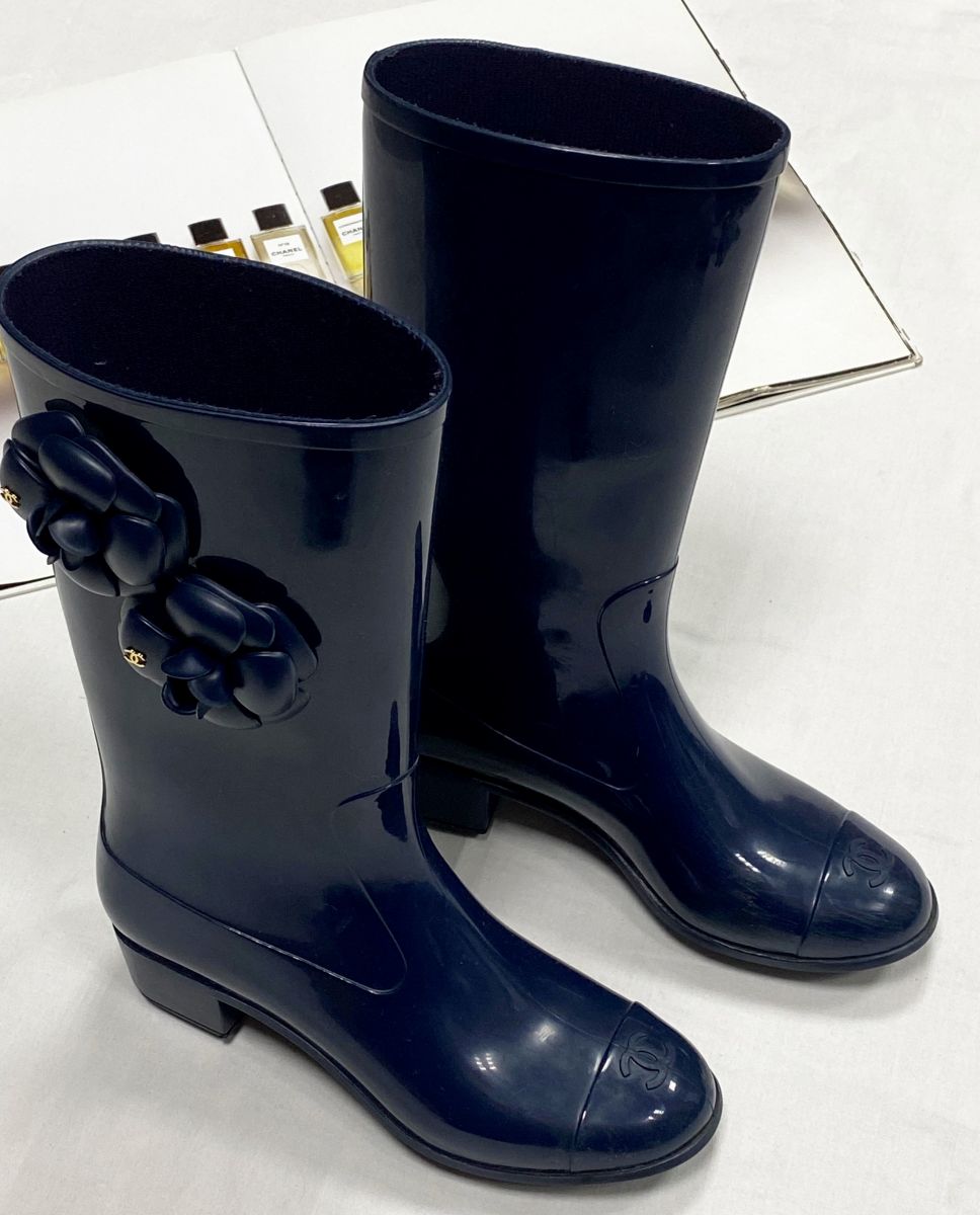 Сапоги Chanel размер 39 цена 15 655 руб
