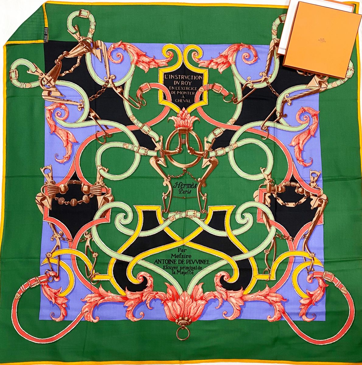 Палантин / кашемир / шелк / Hermès размер 140/140 цена 93 930 руб 