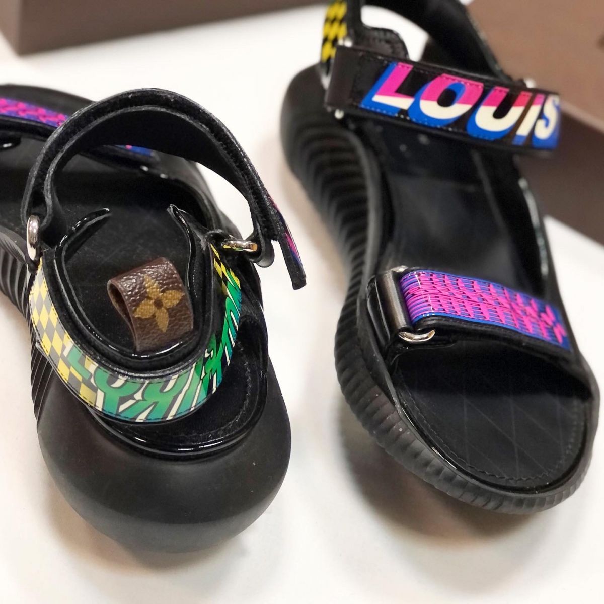Louis vuitton store underwater sandals