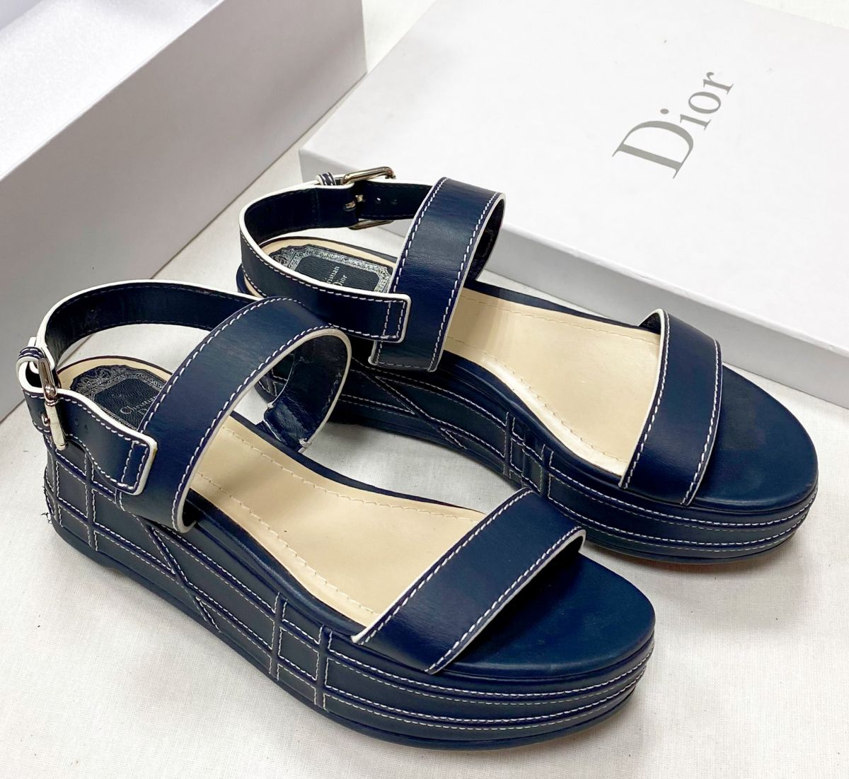 Босоножки Christian Dior размер 37 цена 23 483 руб