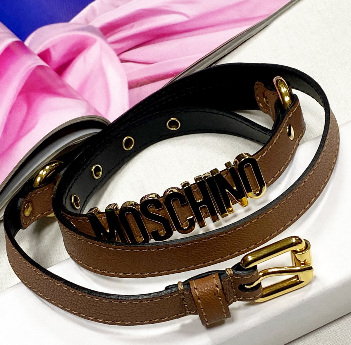 Ремень Moschino размер 44 цена 4 697 руб
