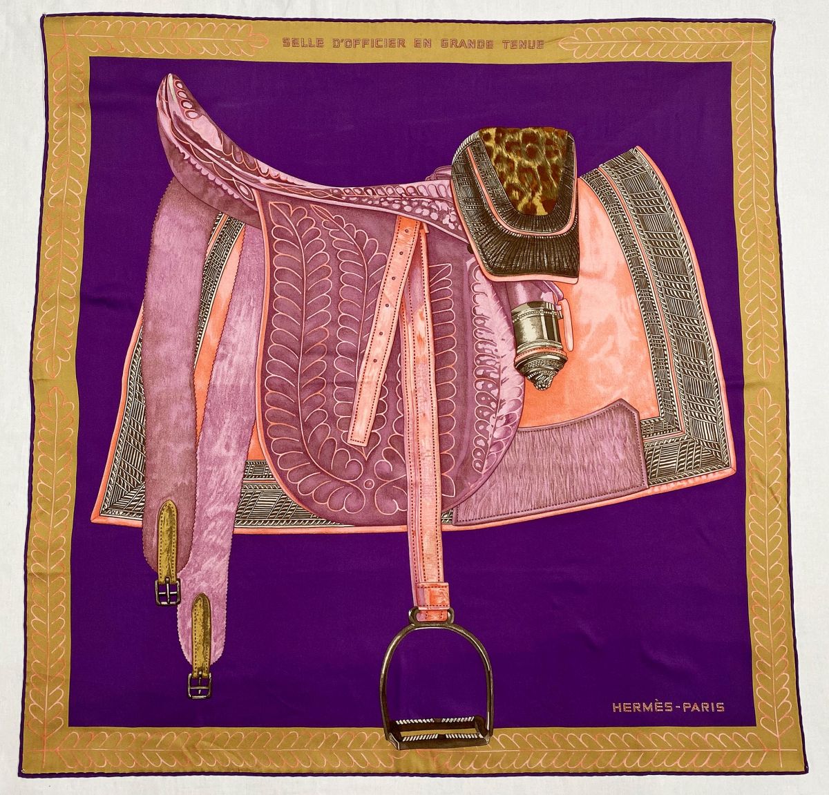 Платок / шелк / Hermès размер 65/65 цена 23 483 руб 