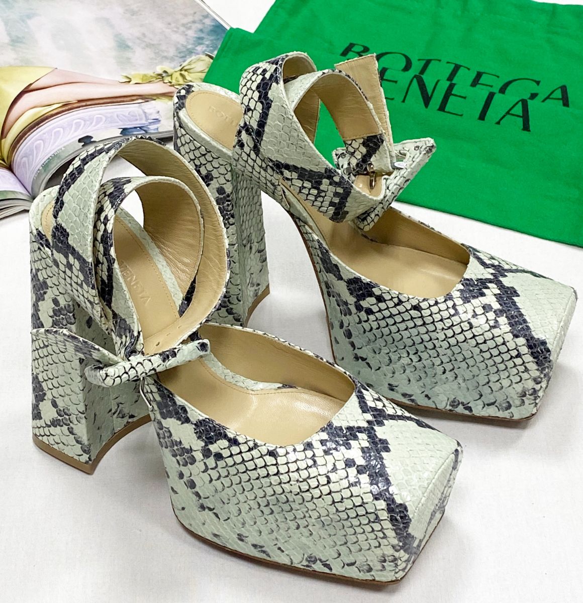 Босоножки Bottega Veneta размер 37.5 цена 23 483 руб
