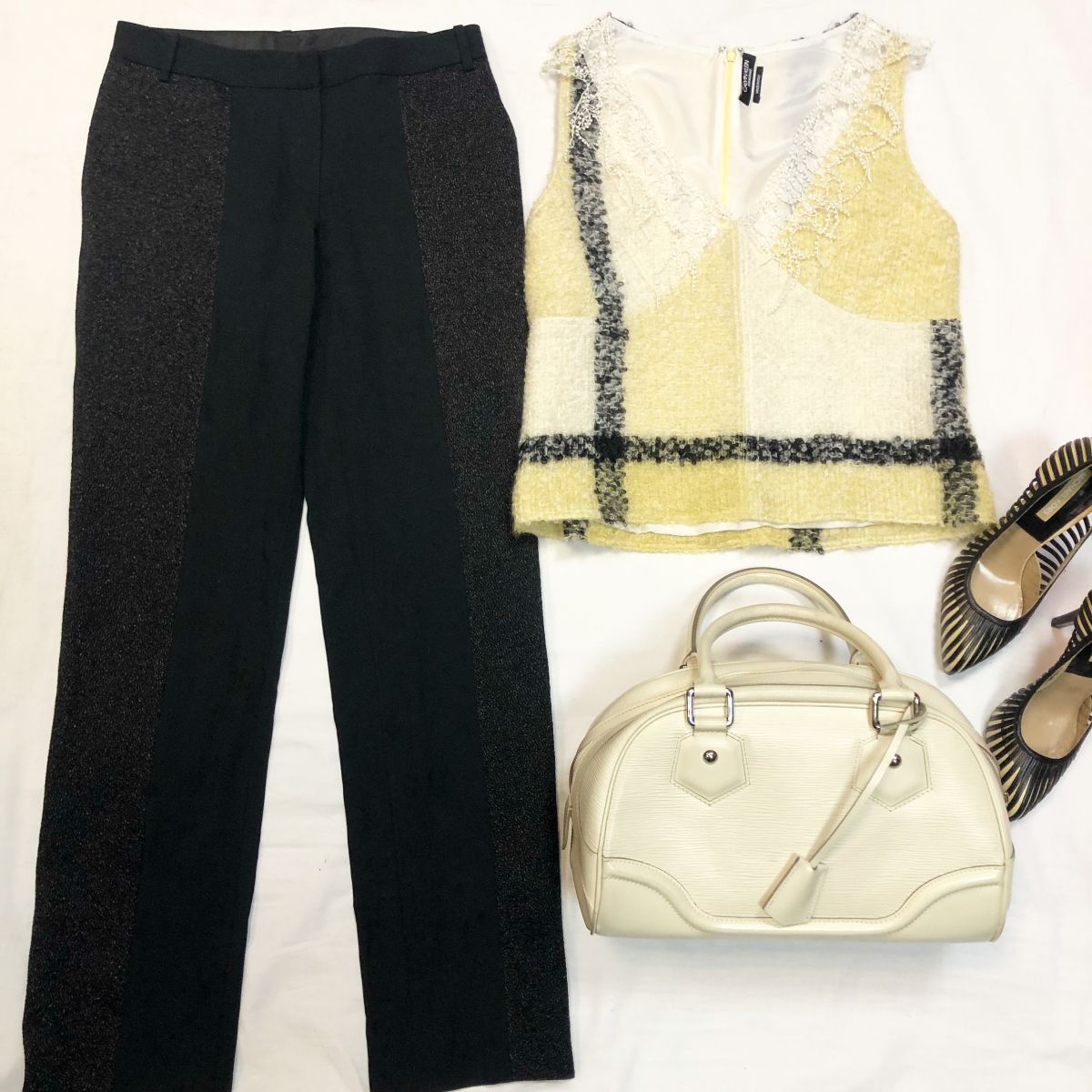 Топ Calvin Klein размер 36/40 цена 4 616 руб Брюки Vera Wang размер 38 цена 7 693 руб Сумка Louis Vuitton