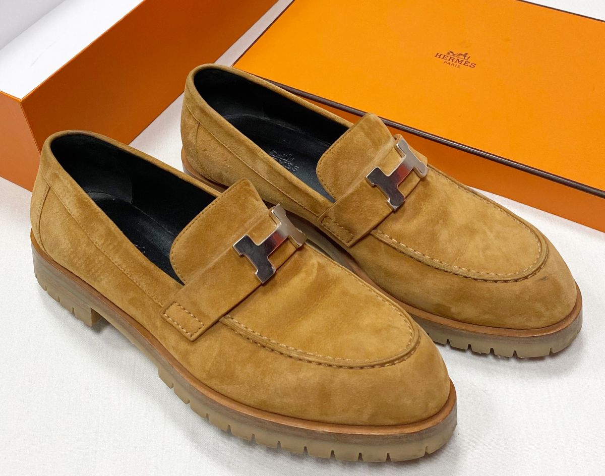 
Лоферы Hermès размер 38 цена 31 310 руб 