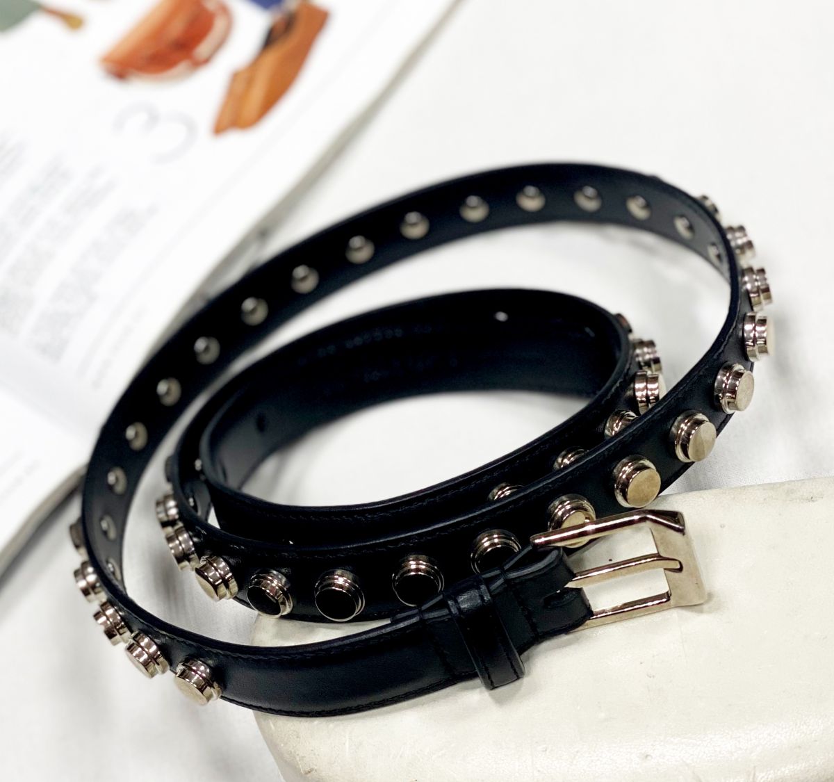 Ремень Saint Laurent размер 90/36 цена 15 655 руб
