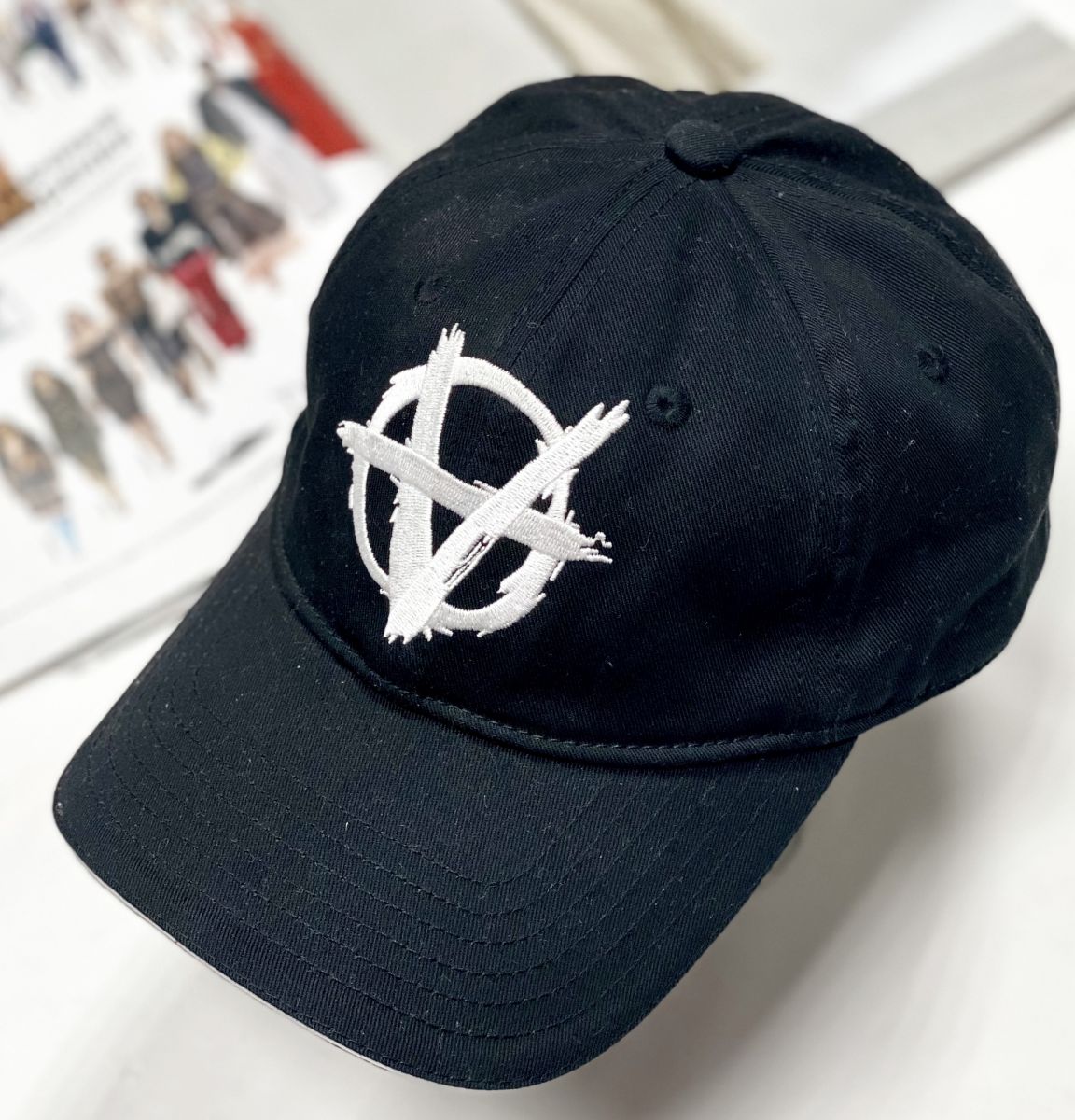 Бейсболка Vetements цена 10 959 руб 