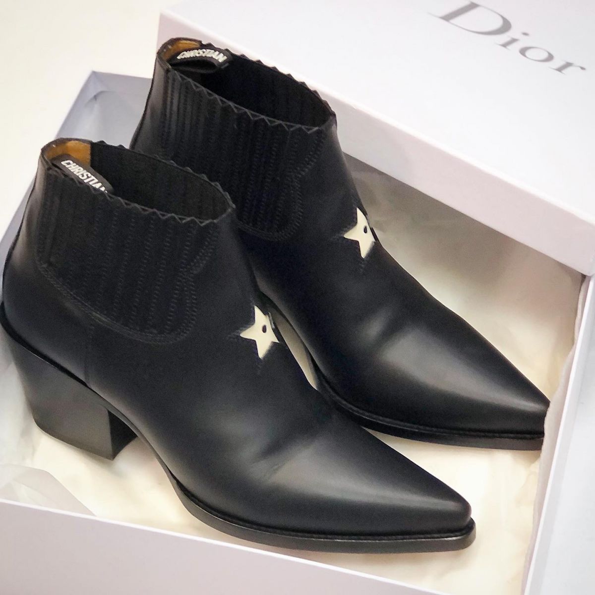 Ботинки Christian Dior  размер 40.5 цена 38 463 руб / упаковка / 