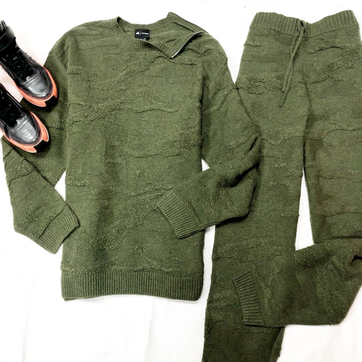 Костюм IVYpark &amp; adidas размер L цена 15 385 руб 
