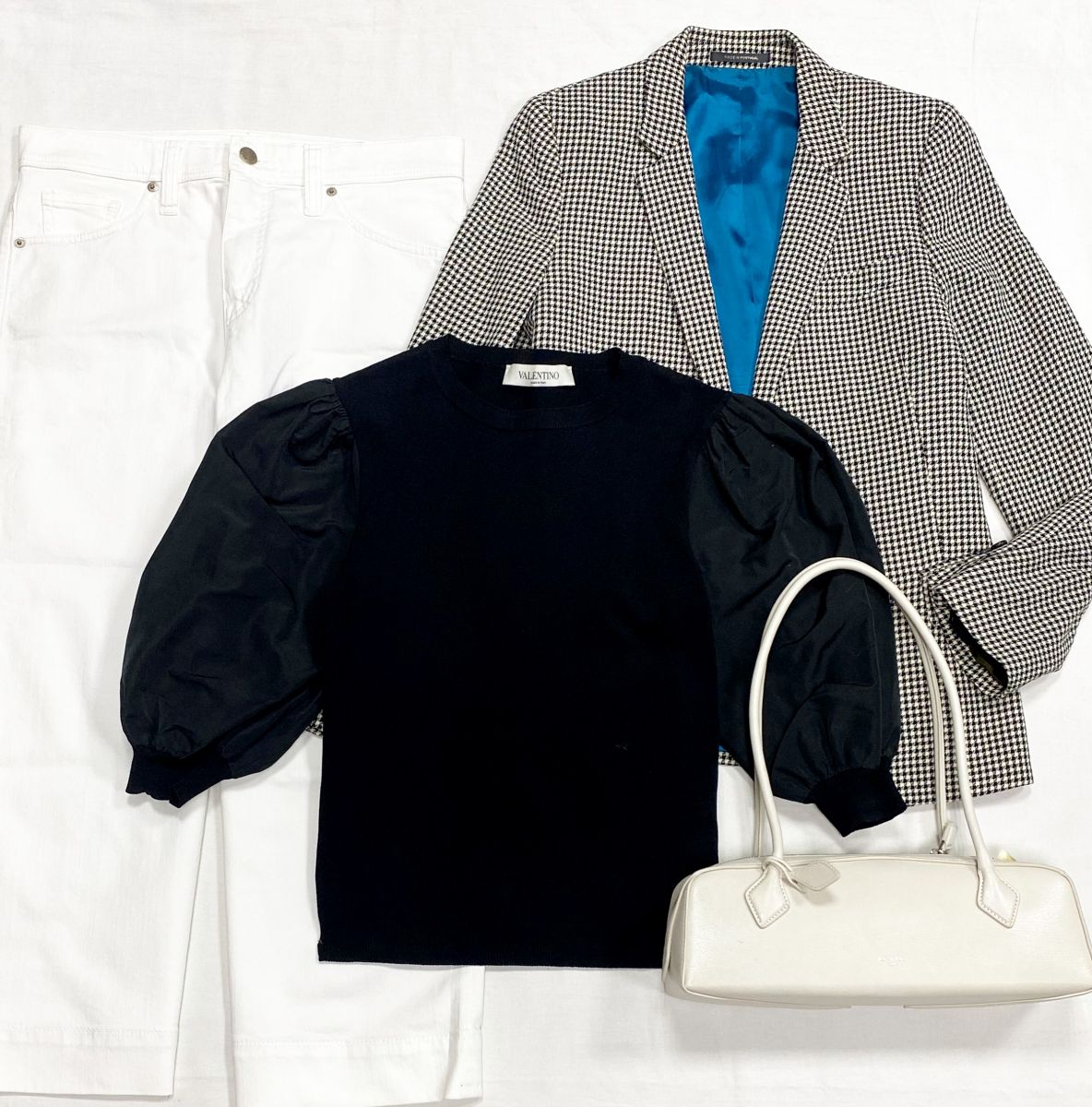 Кофта Valentino размер M цена 7 828 руб
Жакет Paul Smith размер 42 цена 12 524 руб
Джинсы Trendline размер 42 цена 2 348 руб
Сумка Alaïa 