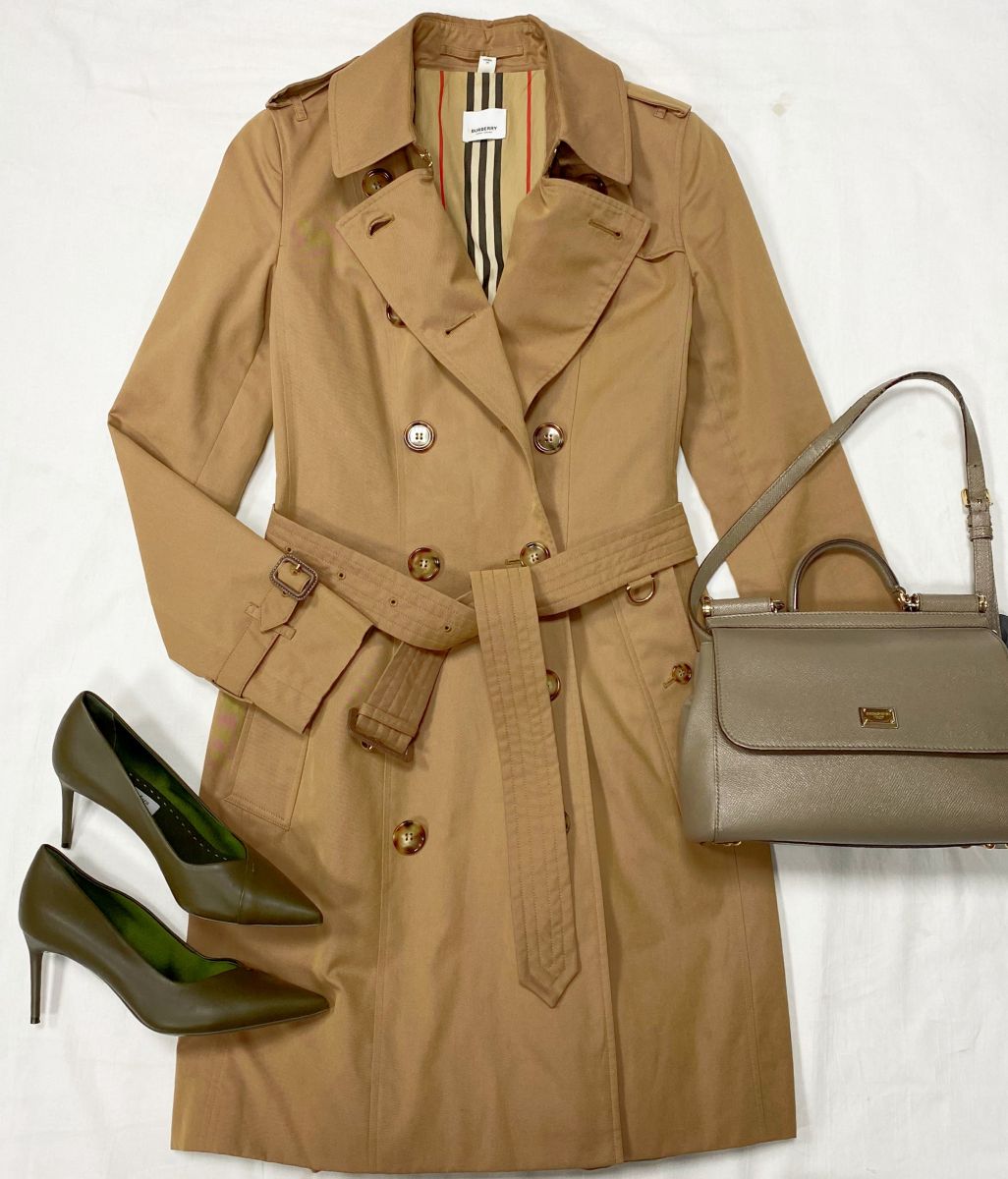 Тренч Burberry размер 36 цена 78 275 руб Туфли Max Mara размер 37.5 цена 23 483 руб Сумка Dolce Gabbana
