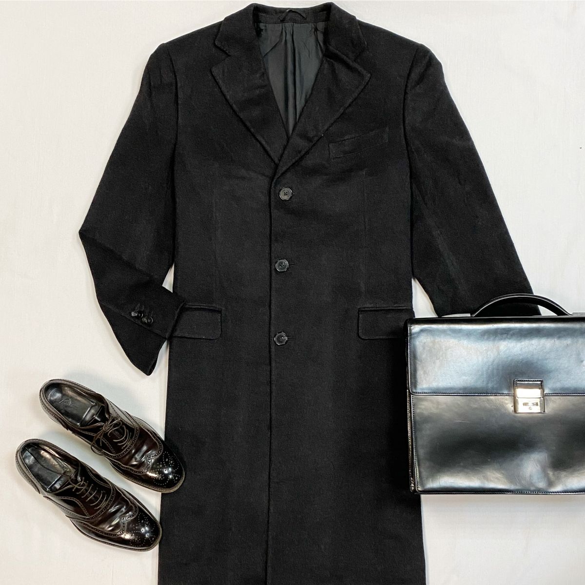 #mechtamen Пальто Zegna размер 52 цена 15 385 рубТуфли Brioni размер 41.5 цена 9 231 руб