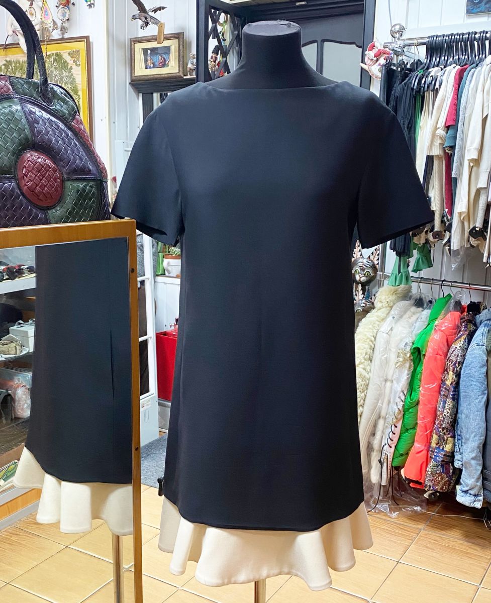 Платье Valentino размер 40 цена 15 655 руб