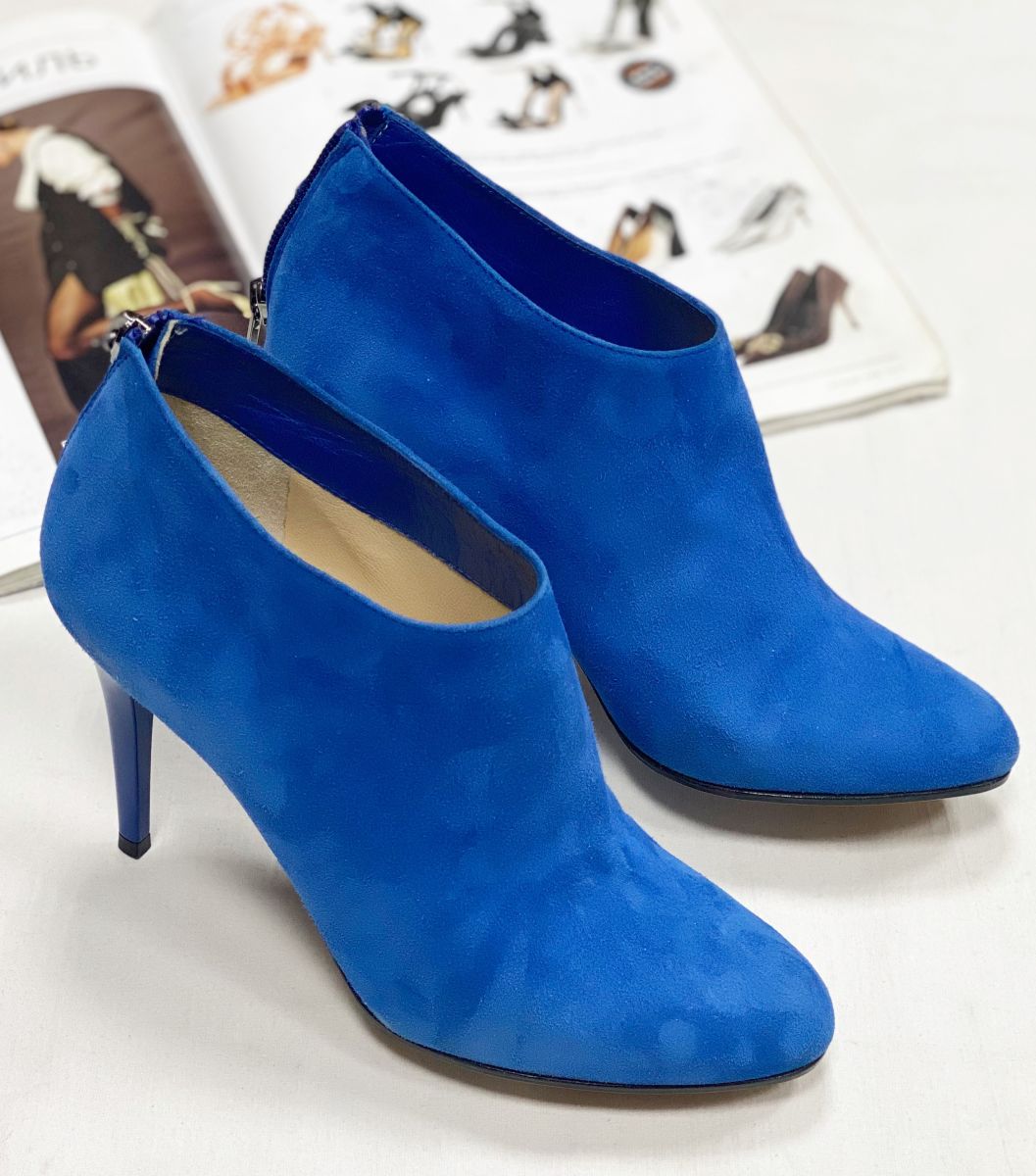 Ботильоны Jimmy Choo размер 38.5 цена 23 483 руб
