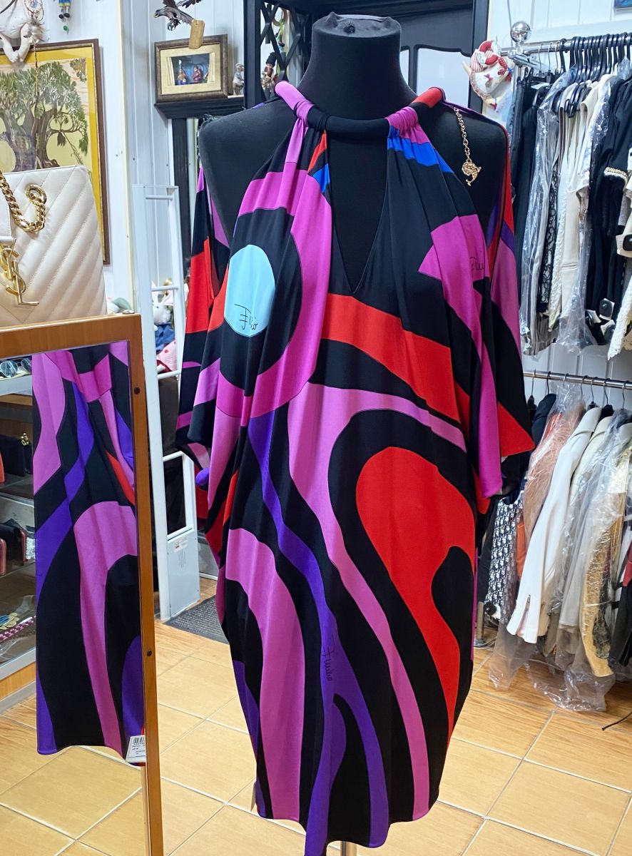 Платье Emilio Pucci размер M цена 46 965 руб
