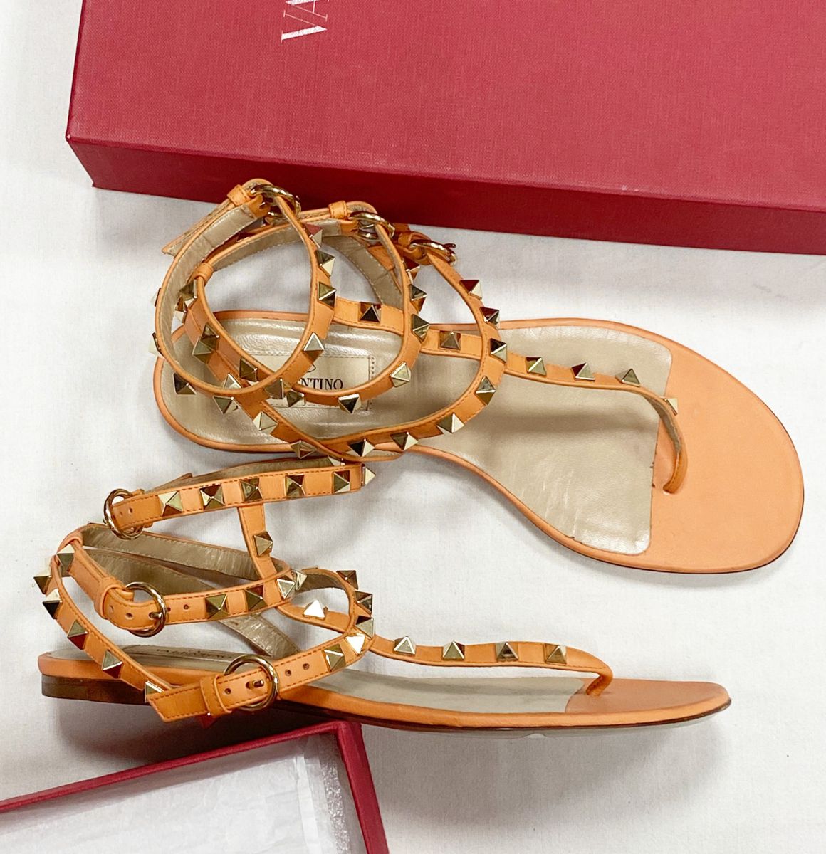 Босоножки Valentino размер 37.5 цена 7 828 руб 