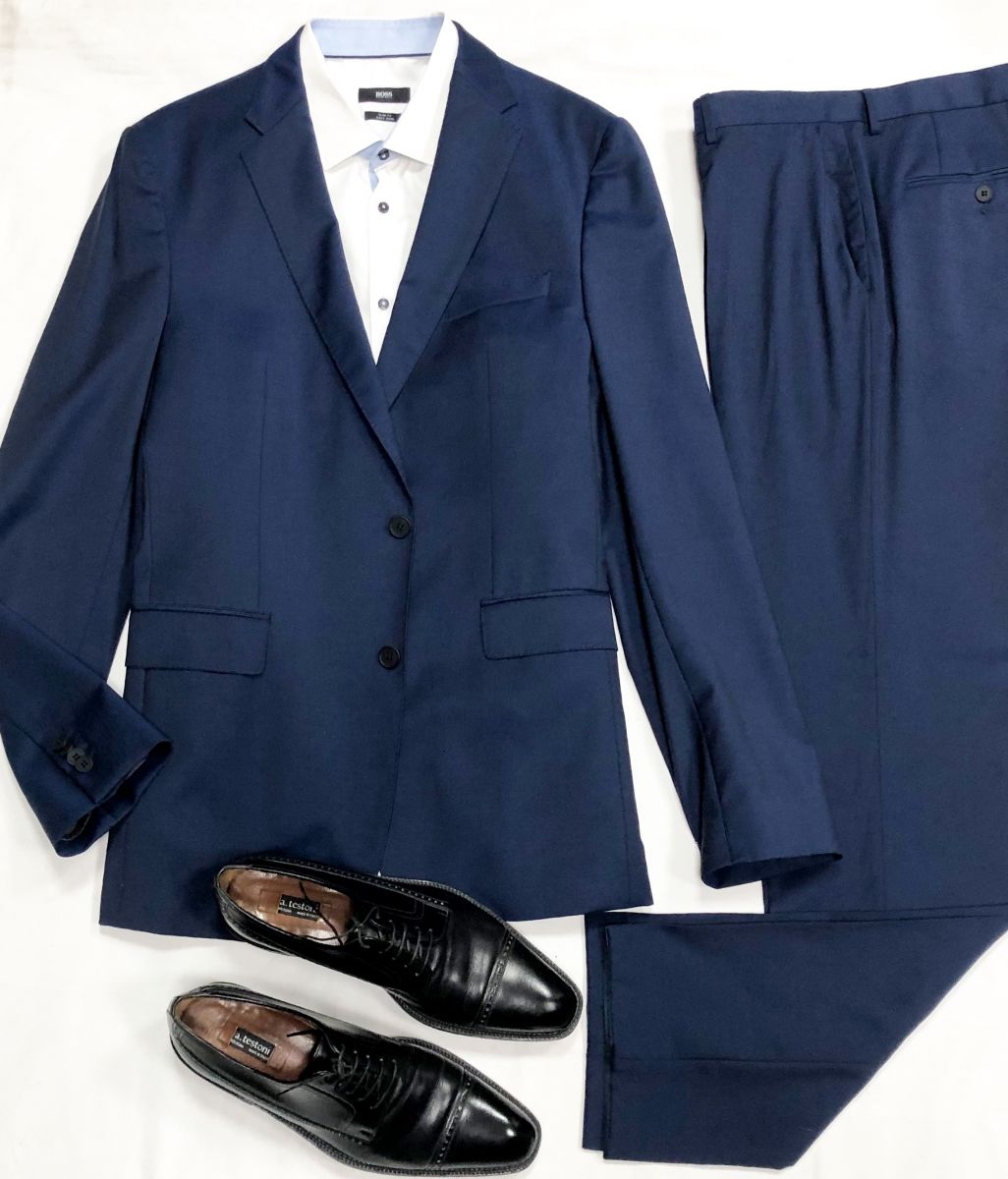 #mechtamen Костюм Boss размер 50 цена 15 655 руб
Ботинки Testoni размер 42.5 цена 10 959 руб