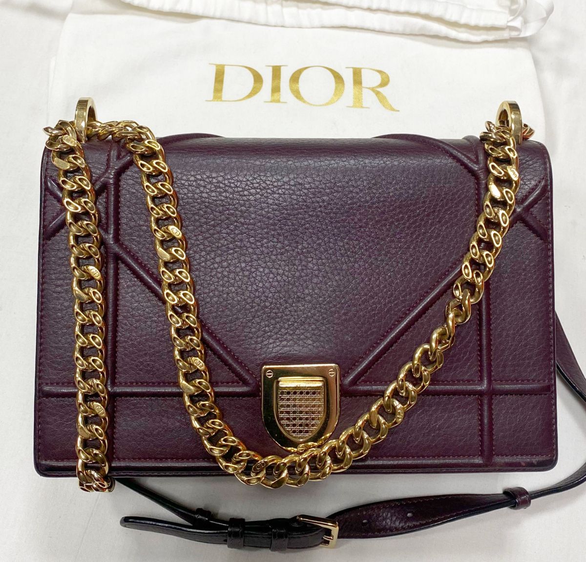 Сумка Christian Dior размер 25/15 цена 140 895 руб