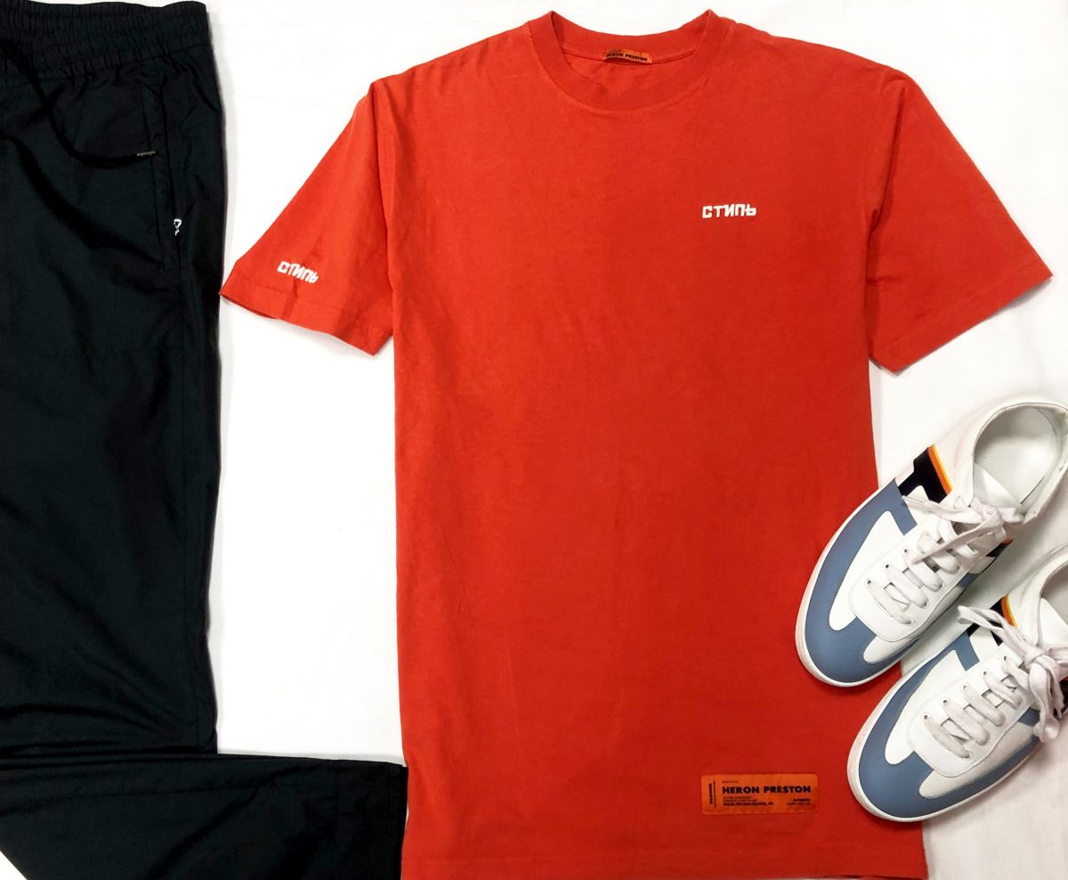 #Mechtamen
Футболка HERON PRESTON CREATIVE размер S цена 7 828 руб 
Брюки BOGNER размер SML цена 7 828 руб 
Кеды HERMES размер 43.5 цена 46 965 руб