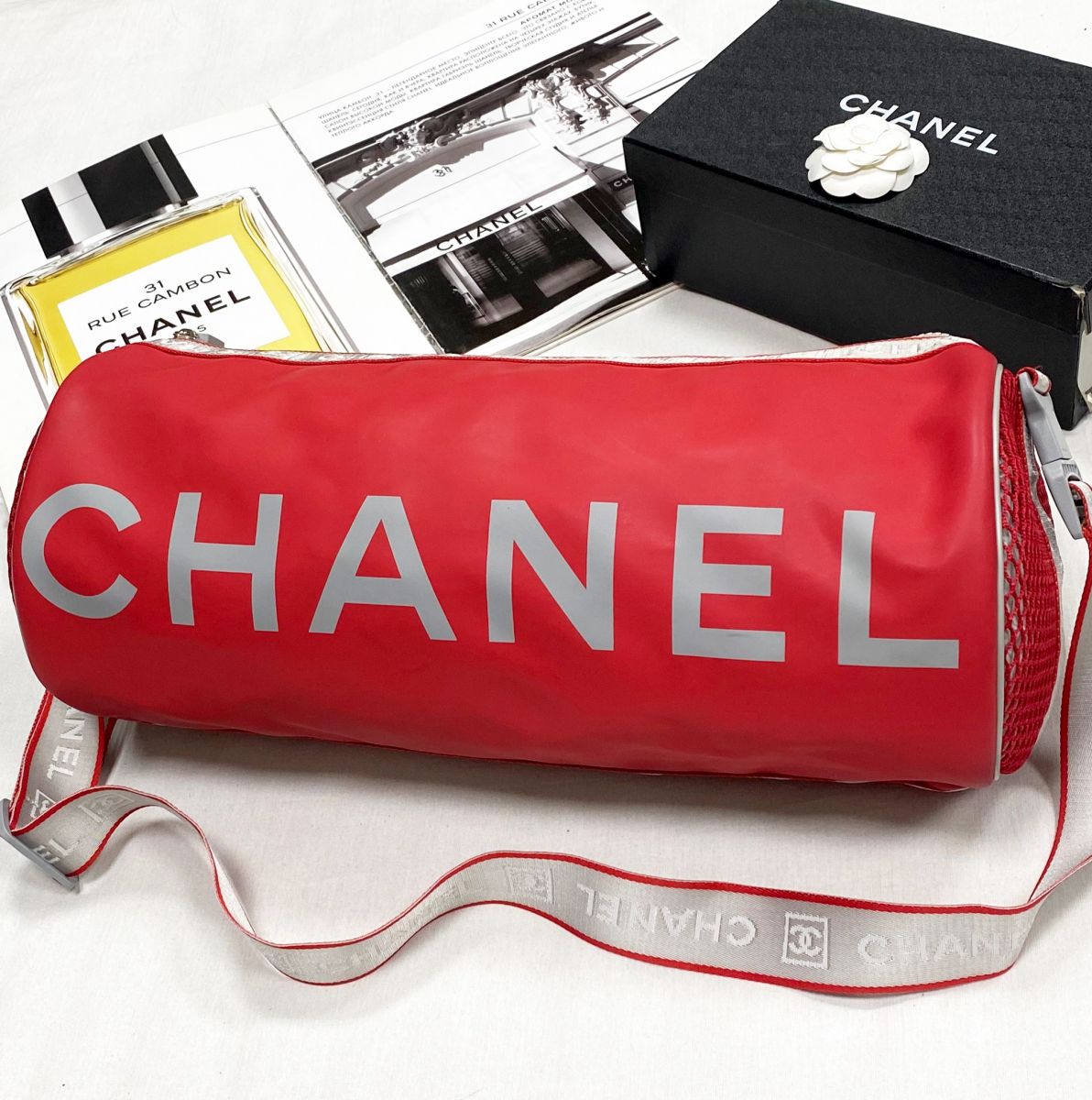 Сумка Chanel размер 40/18 цена 62 620 руб

