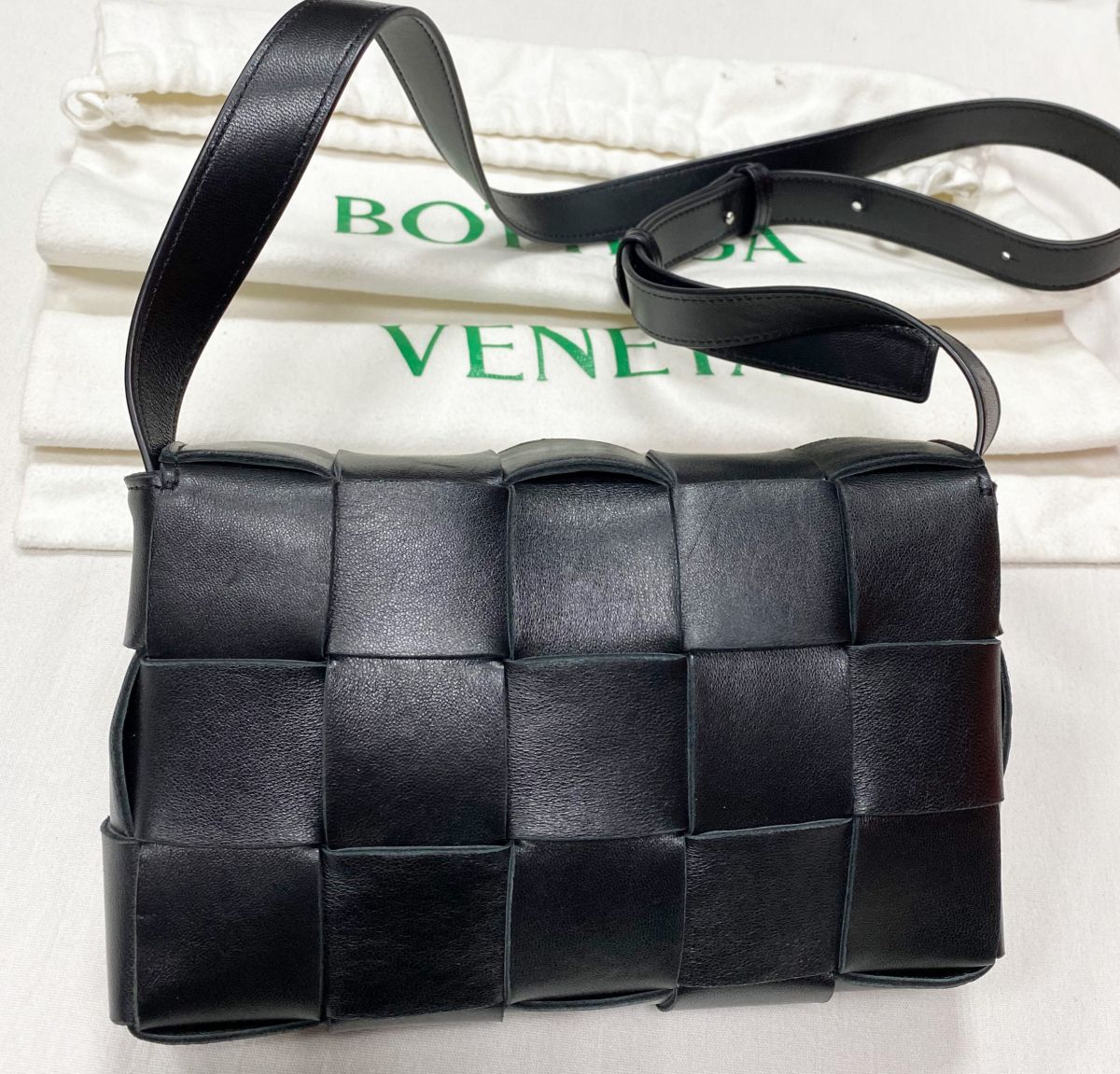 Сумочка Bottega Veneta размер 20/15 цена 62 620 руб