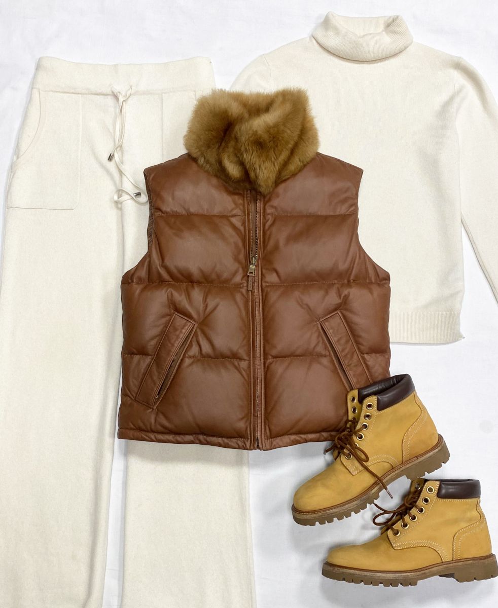 Костюм / кашемир/ 12 Storeez размер XL цена 15 655 руб
Жилет Ralph Lauren размер M цена 31 310 руб
Ботинки Celine размер 41 цена 31 310 руб