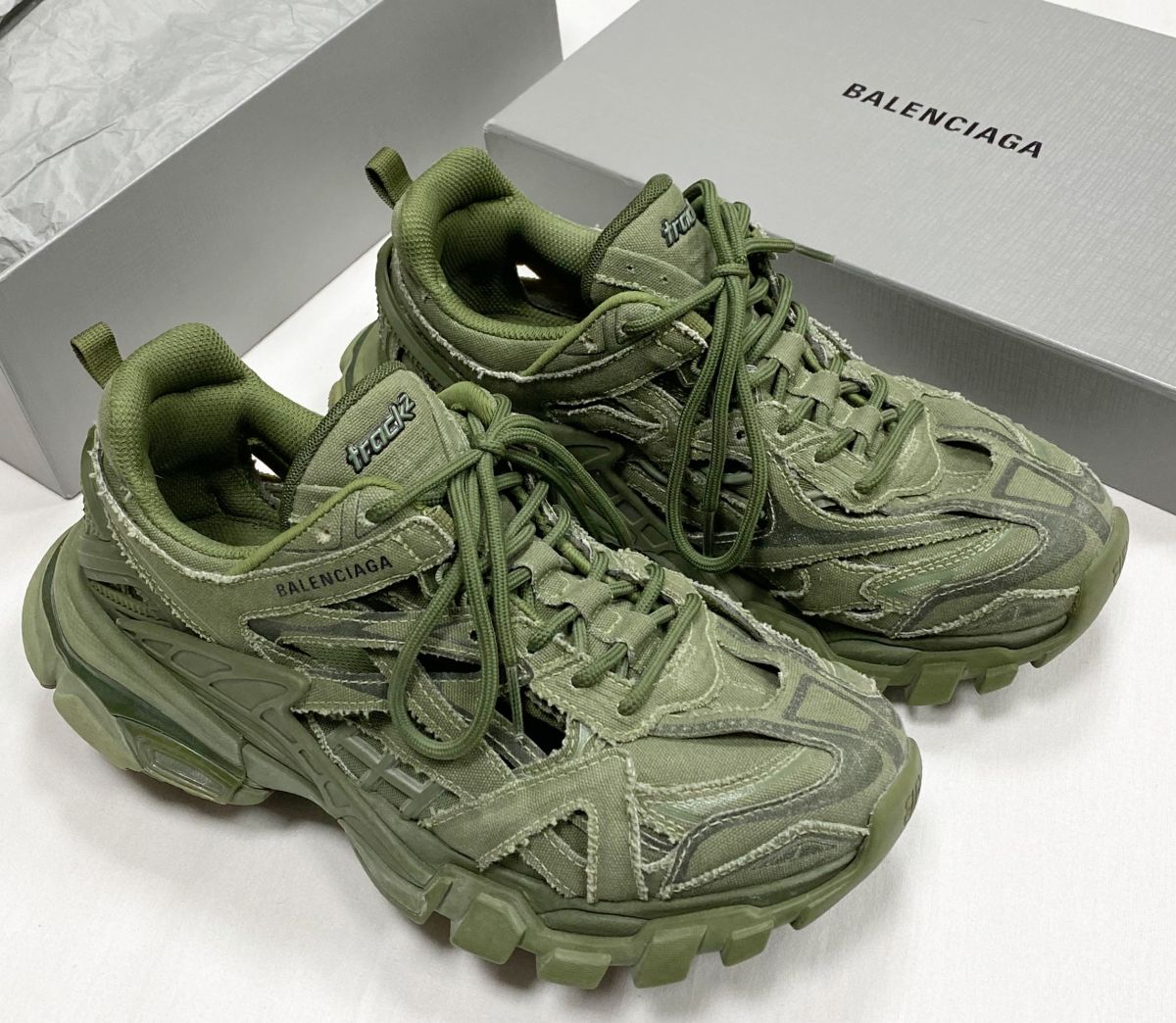 Кроссовки Balenciaga размер 40 цена 46 965 руб