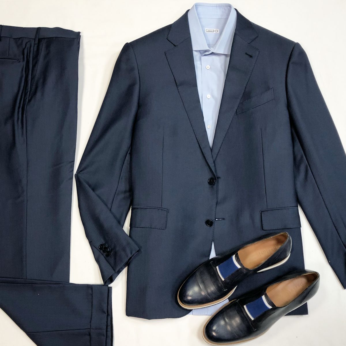 #mechtamen Костюм Zegna размер 54 цена 15 385 рубРубашка Zilli размер 40/15.5 цена 4 616 рубТуфли Berluti размер 43.5 цена 46 155 руб