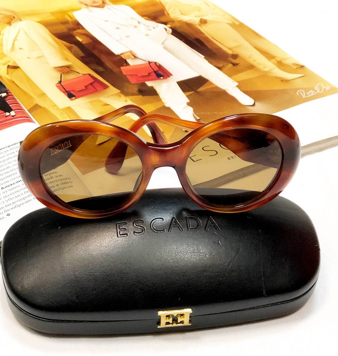 Очки ESCADA цена 4 616 руб