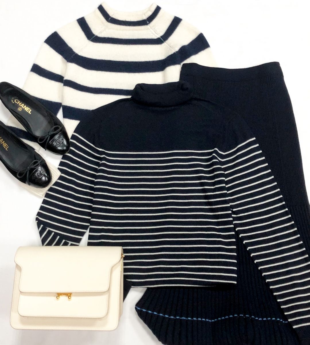 Юбка Victoria Beckham размер 42 цена 4 697 руб
Кофта размер S цена 4 697 руб
Кофта Suitsupply размер XS цена 3 131 руб
Балетки Chanel размер 36.5 цена 23 483 руб
Сумка Marni