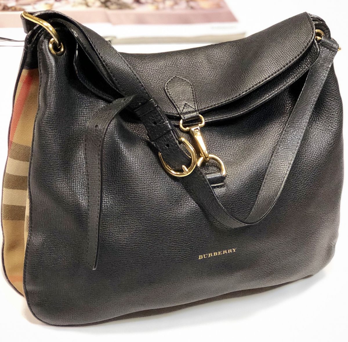 Сумка Burberry размер 35/28 цена 23 077 руб