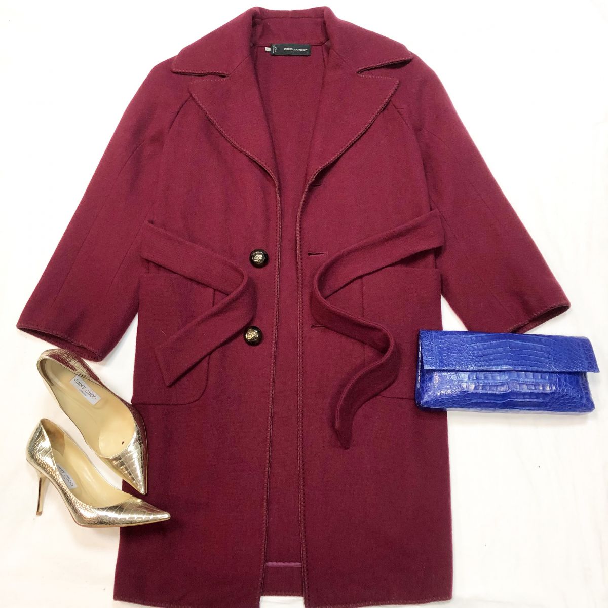 Пальто DSQUARED размер S цена 15 385 руб 
Туфли JIMMY CHOO размер 40 цена 12 308 руб 
Клатч NANCY GONZALEZ