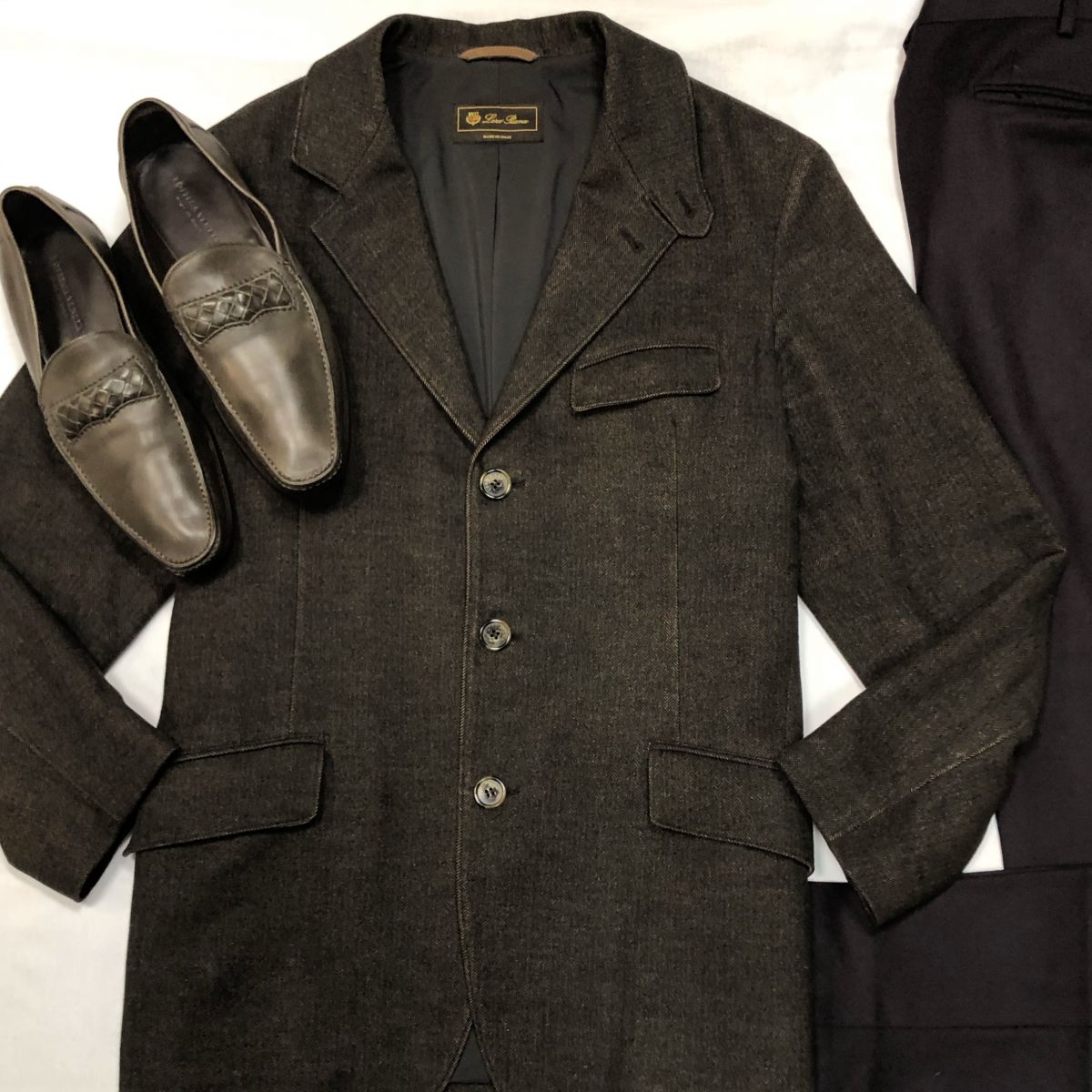 #MechtamenПиджак /кашемир/ Loro Piana размер 48 цена 23 078 Брюки Brioni размер 56 цена 12 308 руб Мокасины Bottega Veneta размер 43 цена 18 462 руб