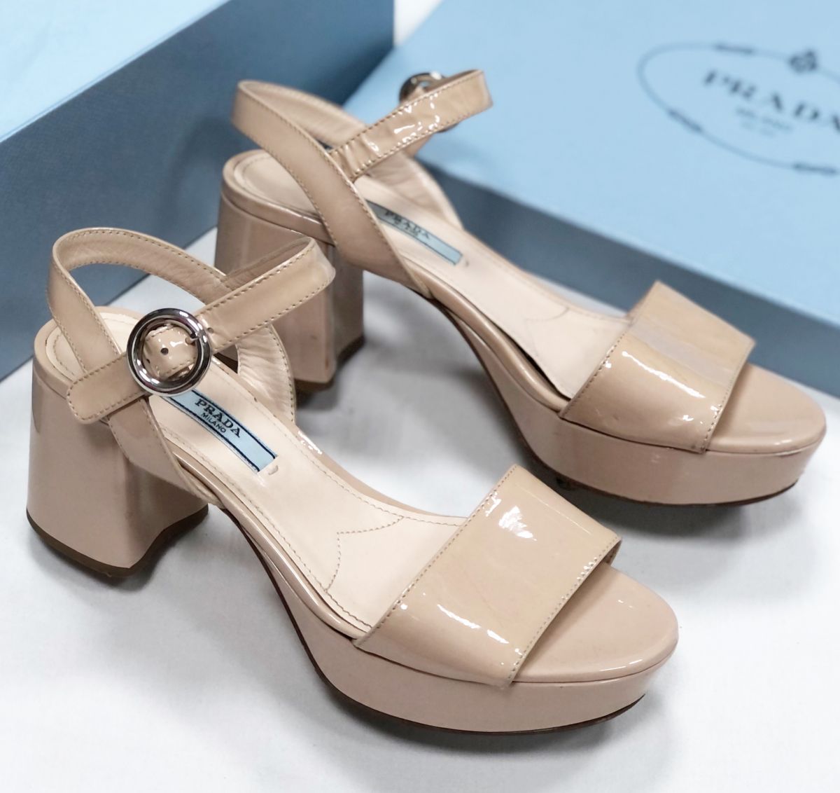 Босоножки Prada размер 37 цена 4 697 руб