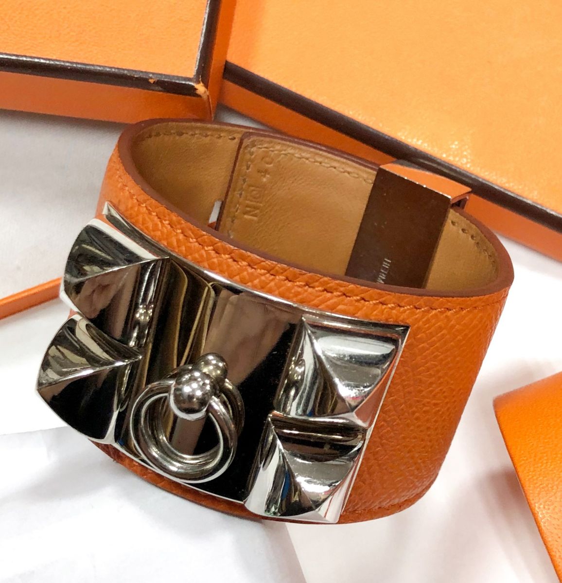 Браслет Hermes цена 46 965 руб / в коробке/