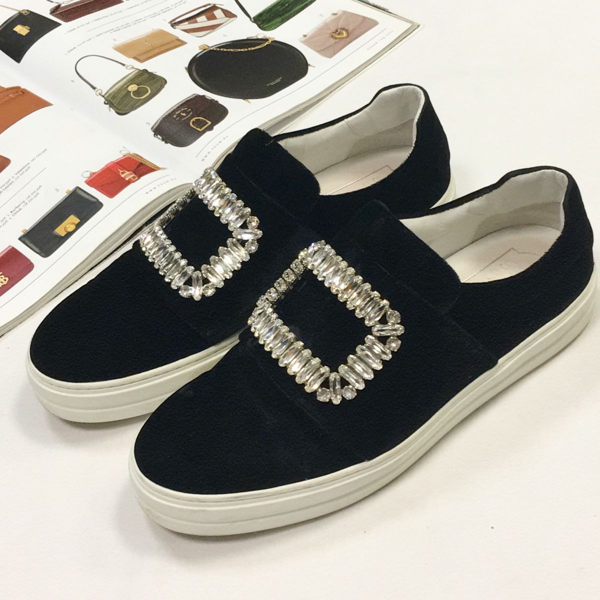 СлипоныROGER VIVIER  размер 38.5 цена 7 693 руб 
