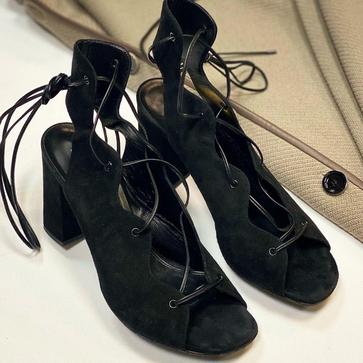 Босоножки Saint Laurent размер 38.5 цена 18 463 руб 