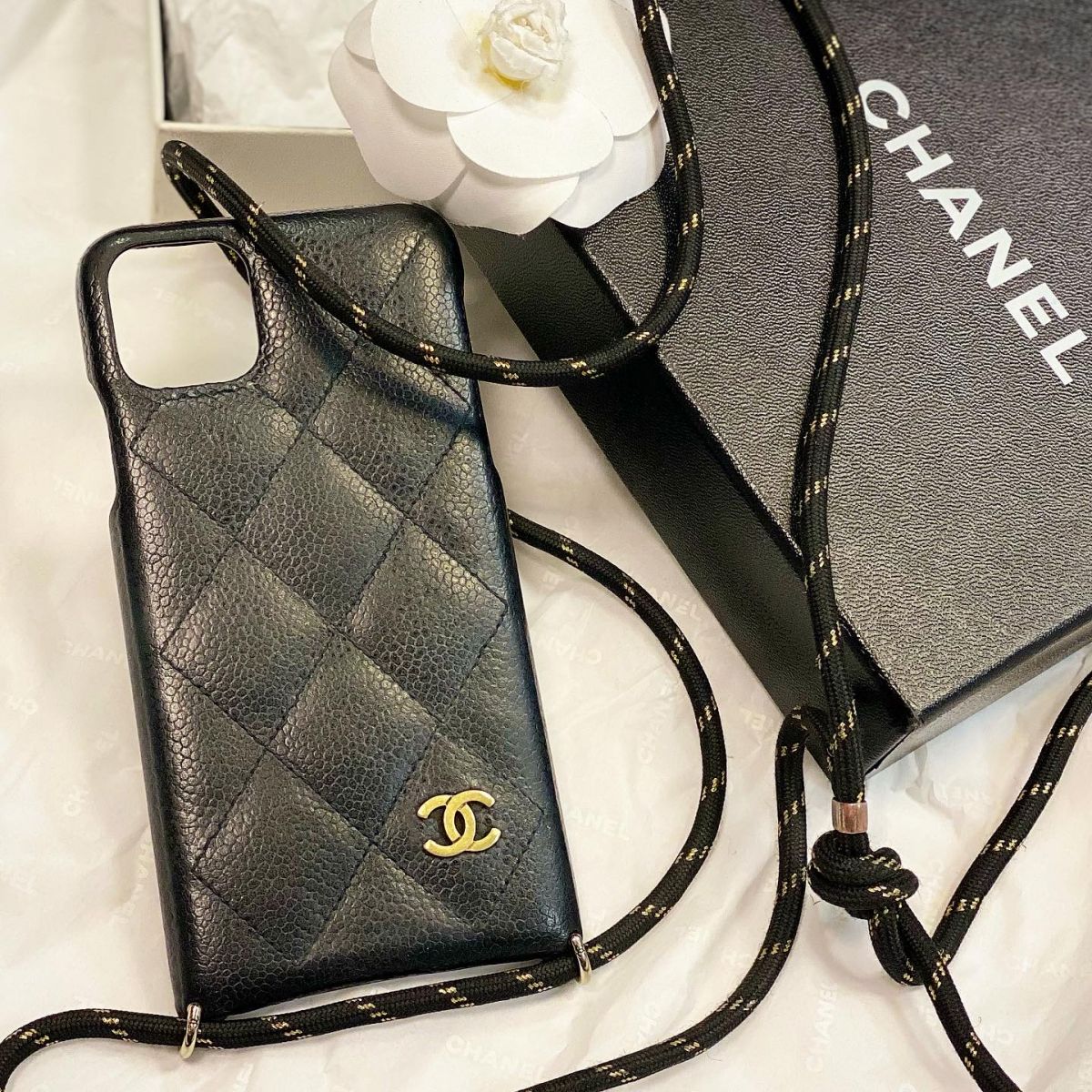 Чехол для телефона Chanel  цена 12 308 руб 
