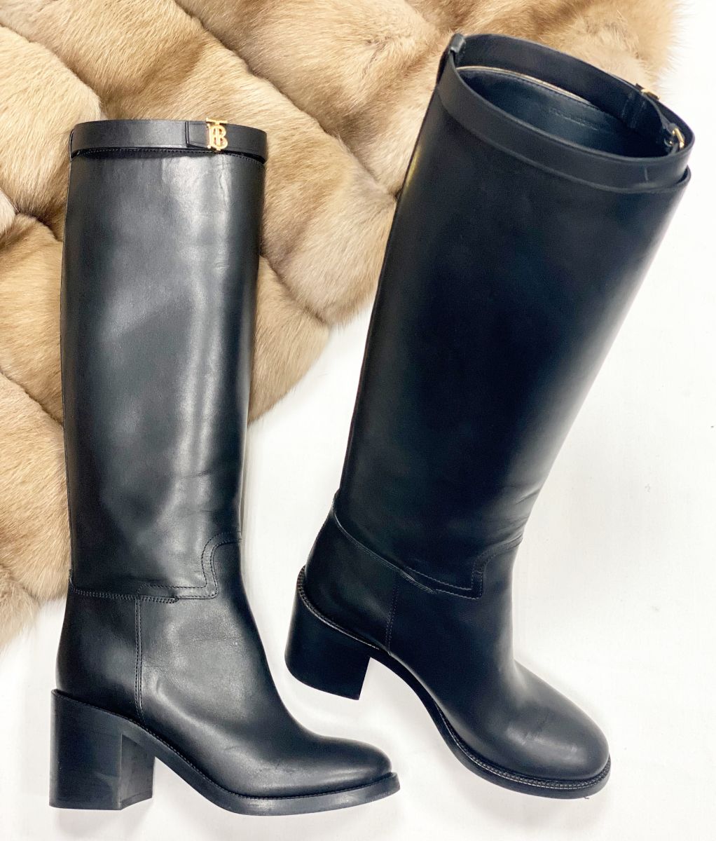 Сапоги Burberry размер 37 цена 46 155 руб
