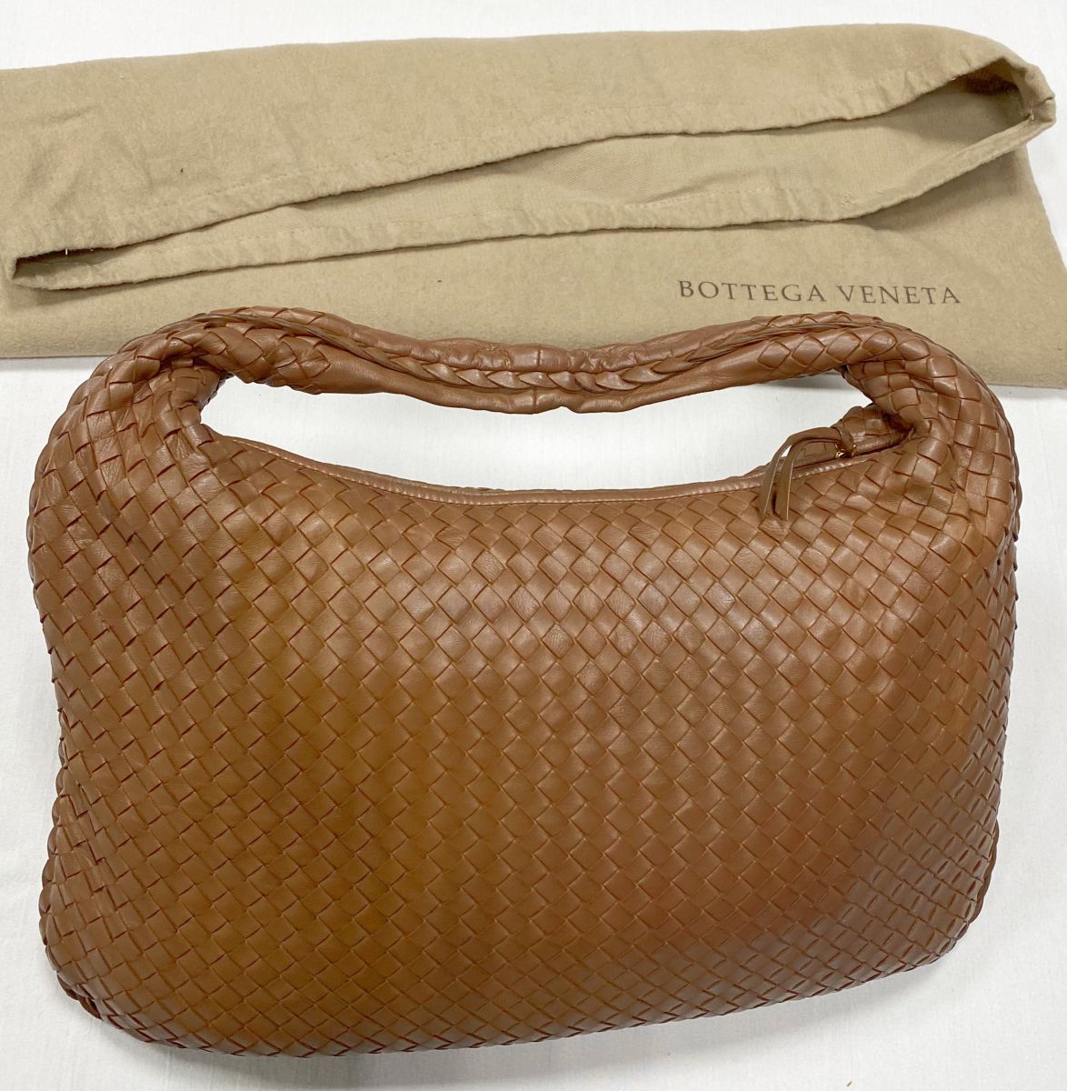 Сумка Bottega Veneta размер 40/25 цена 46 965 руб