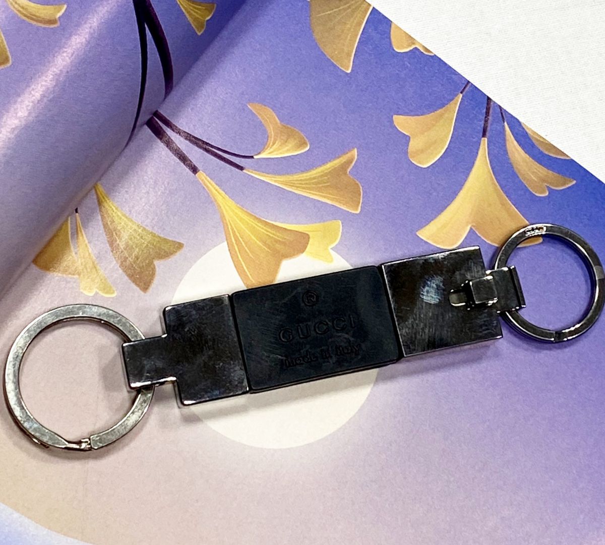 Брелок Gucci цена 7 828 руб