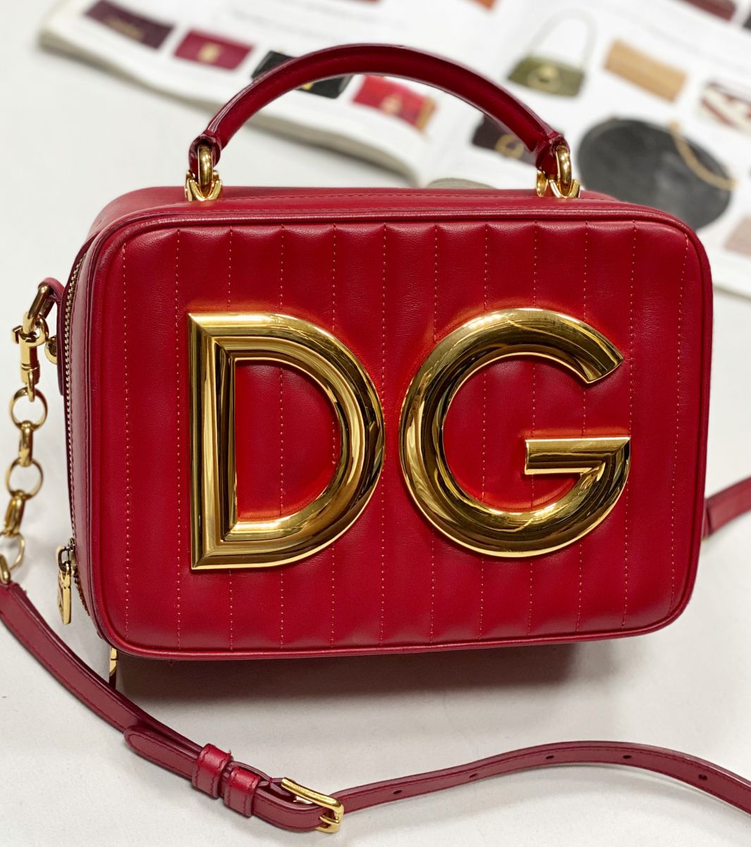 Сумка Dolce Gabbana размер 20/15 цена 78 275 руб
