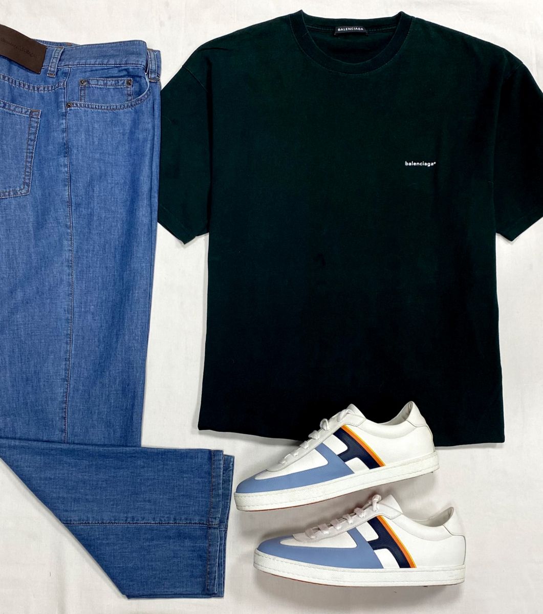 #mechtamen Футболка Balenciaga размер M цена 10 959 руб
Джинсы Zegna размер 37 цена 7 828 руб
Кеды Hermes размер 43.5 цена 46 965 руб